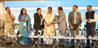 Shri Satish Chandra Dubey, Hon’ble MoS for Coal & Mines graces the ICSI National Seminar – Aspirational East