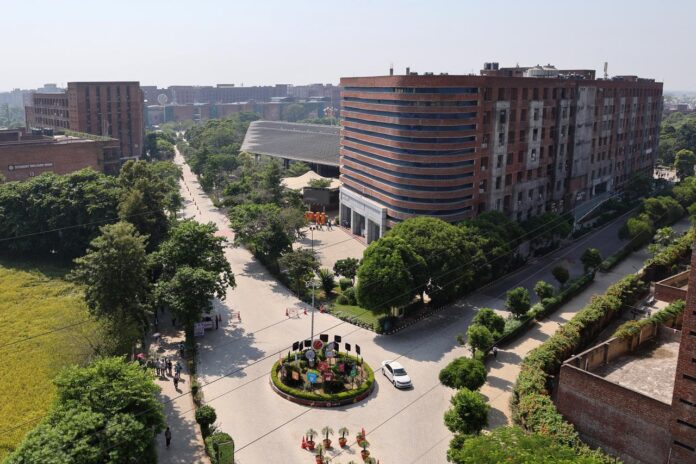 LPU Campus (3)