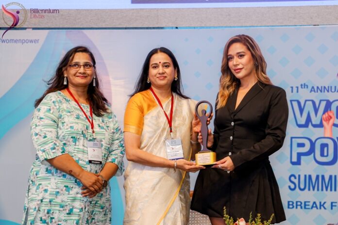 Mrs. Vishakha Bhujbal Honoured with 'Women Power Impact Creator of the Year Award